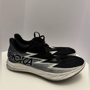 HOKA Crescendo MD – Track & Field Spikes Men’s 8 Women’s 9.5
